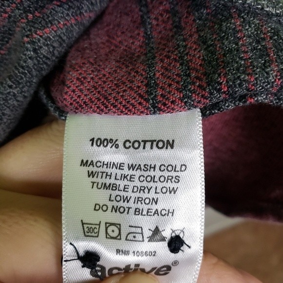 Active Skate Wear Button Up Red Striped Shirt Size Large - Picture 8 of 8